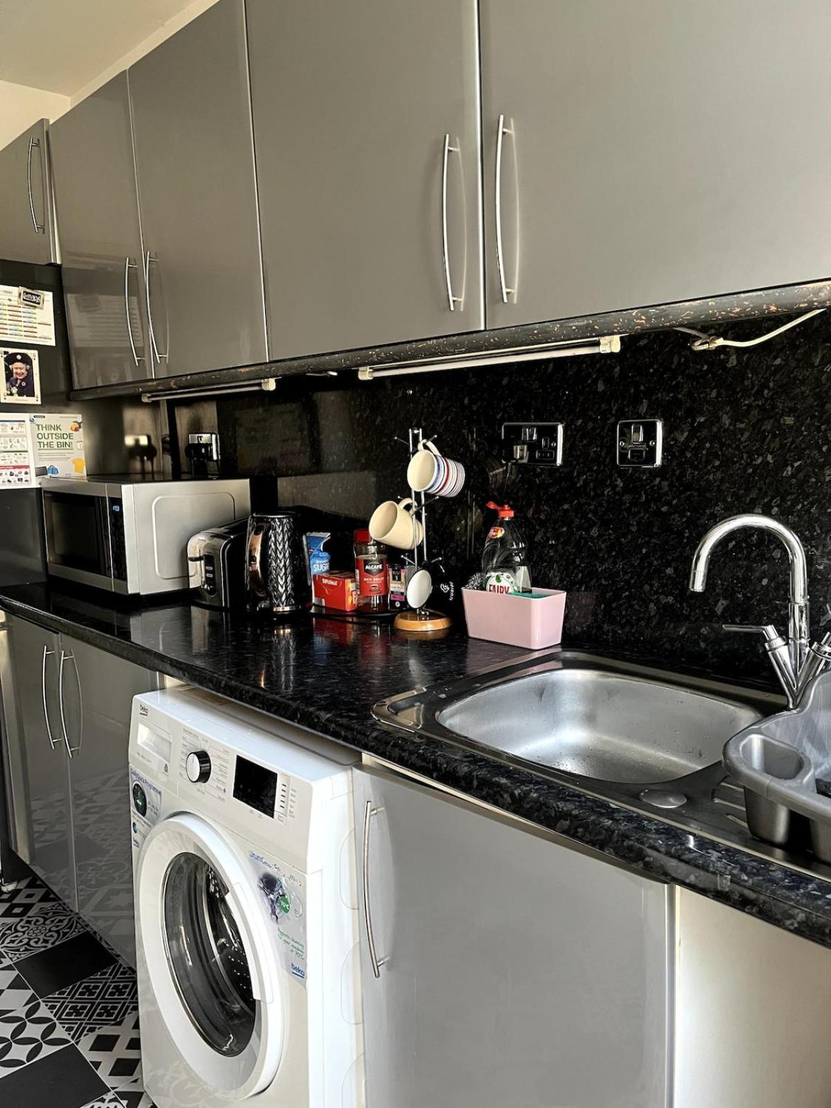 Hospedagem domiciliar Double - Town & Nearby, 24h Bus, Airport-linked Manchester